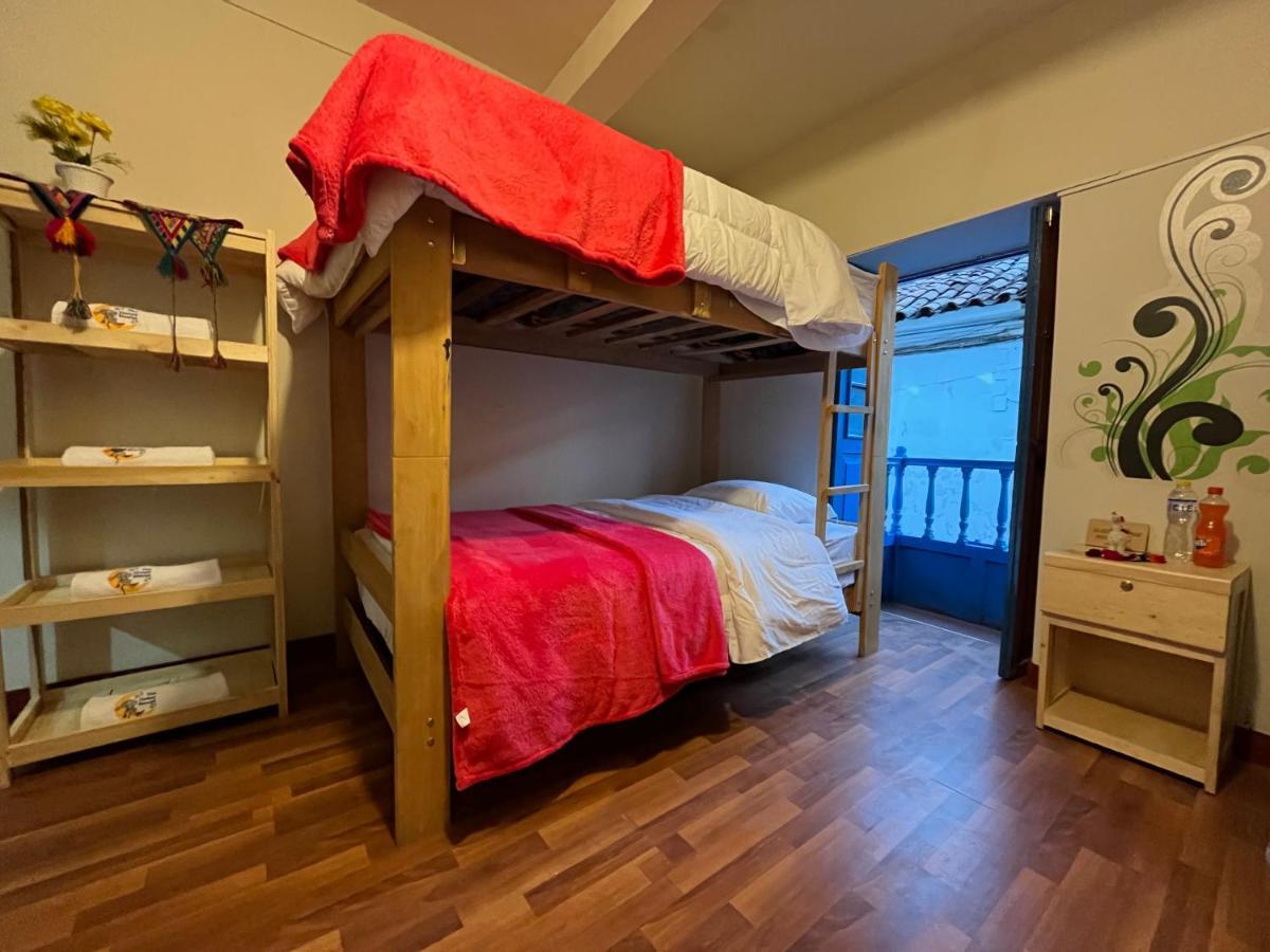 The Sleepy Mouse Hostel Cusco Bagian luar foto