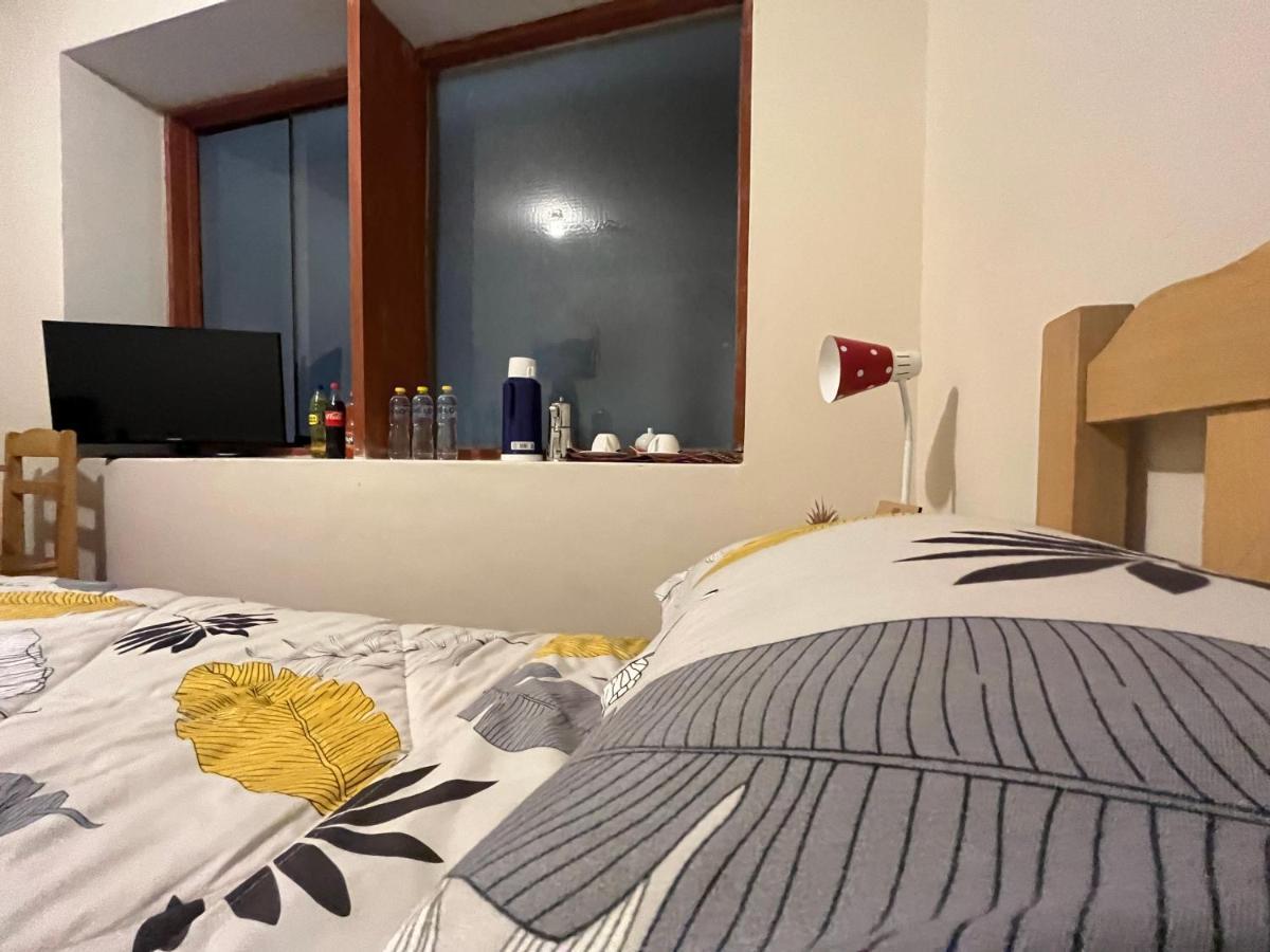 The Sleepy Mouse Hostel Cusco Bagian luar foto