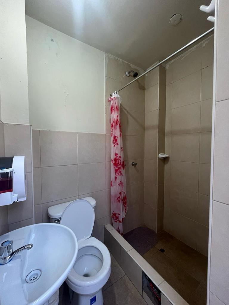 The Sleepy Mouse Hostel Cusco Bagian luar foto